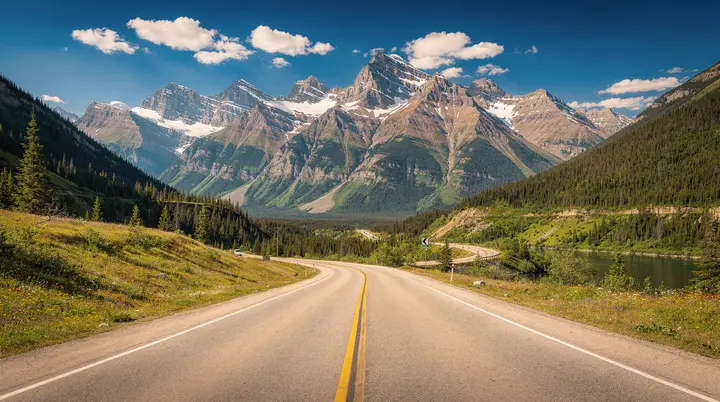 7 days in Canada